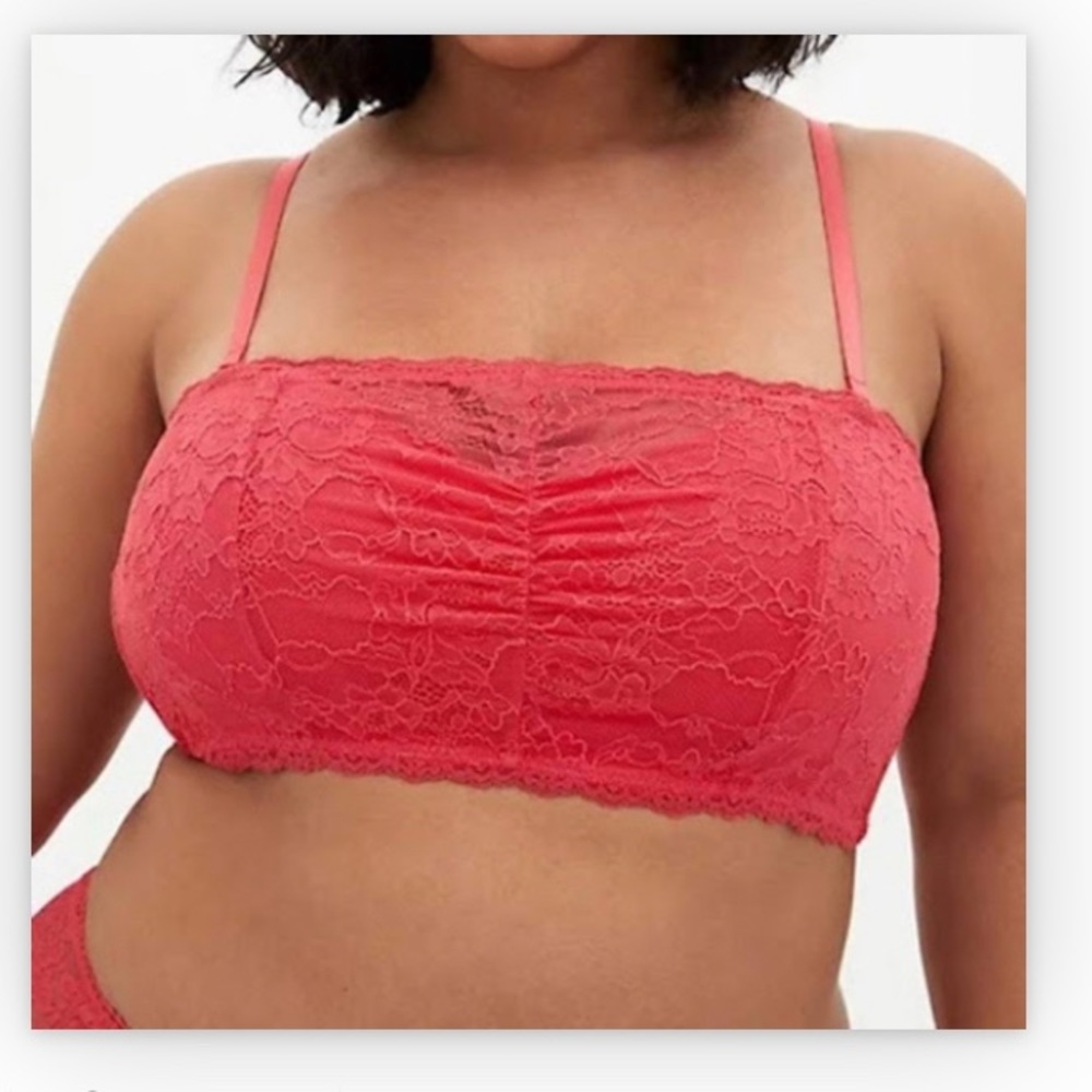 NWOT TORRID Curve Lace Bralette